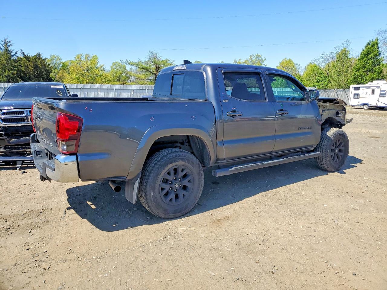 Toyota Tacoma Sr5 V6