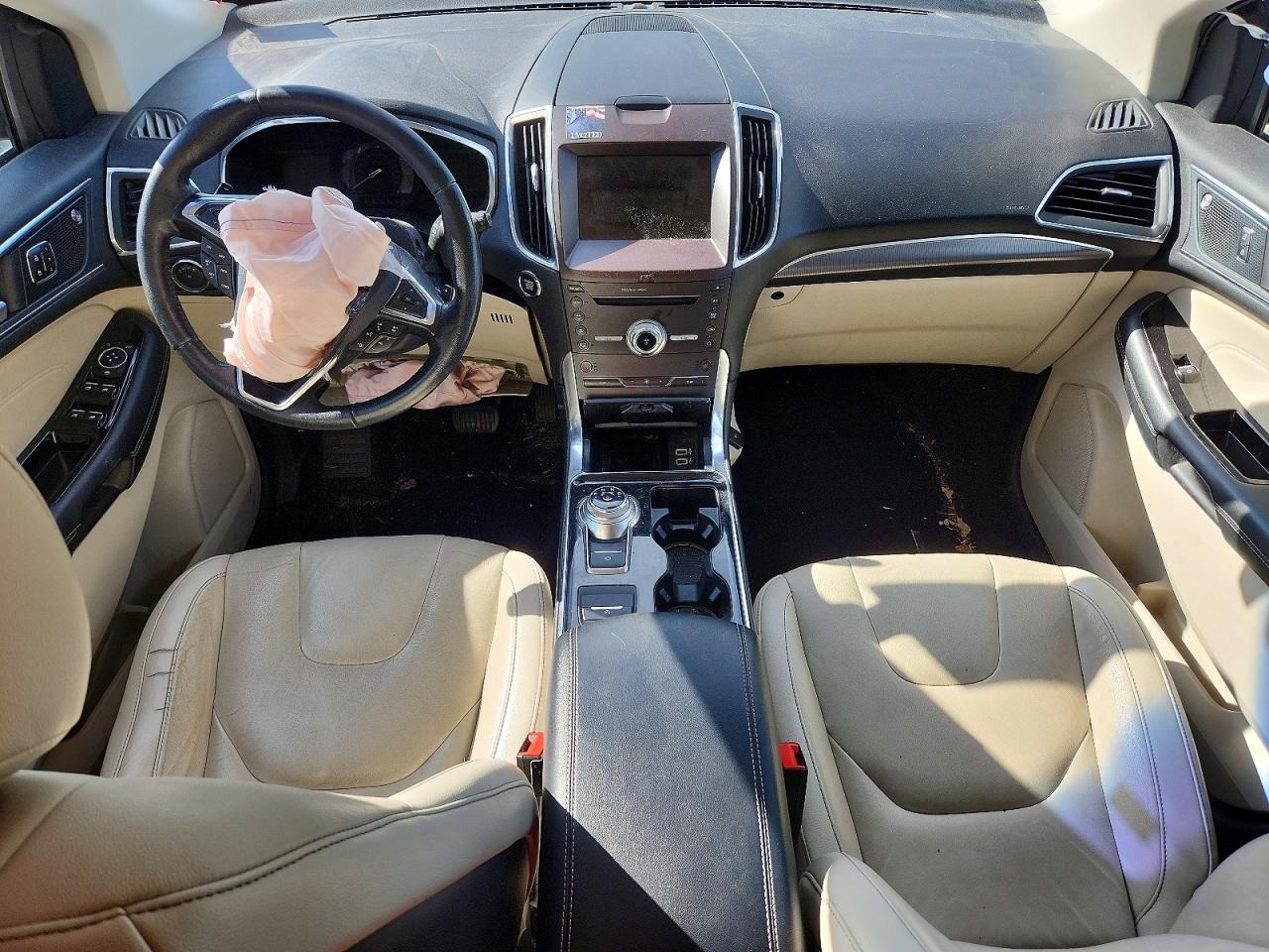 Ford Edge Titanium