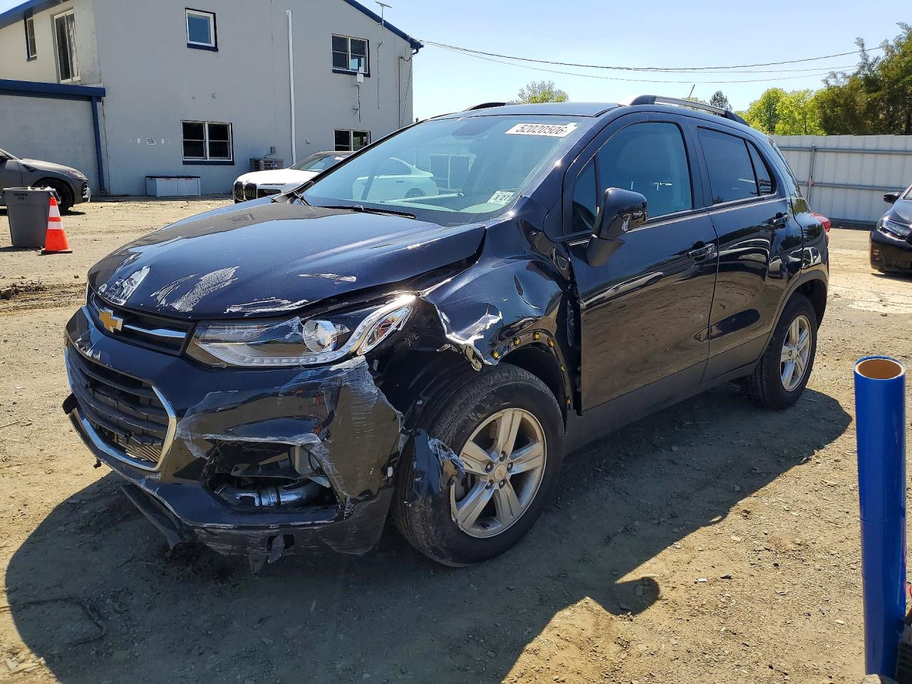 Salvage Chevrolet Trax Image