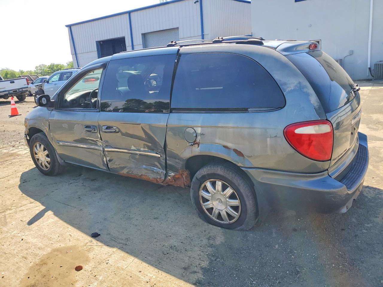 Chrysler Minivan Touring