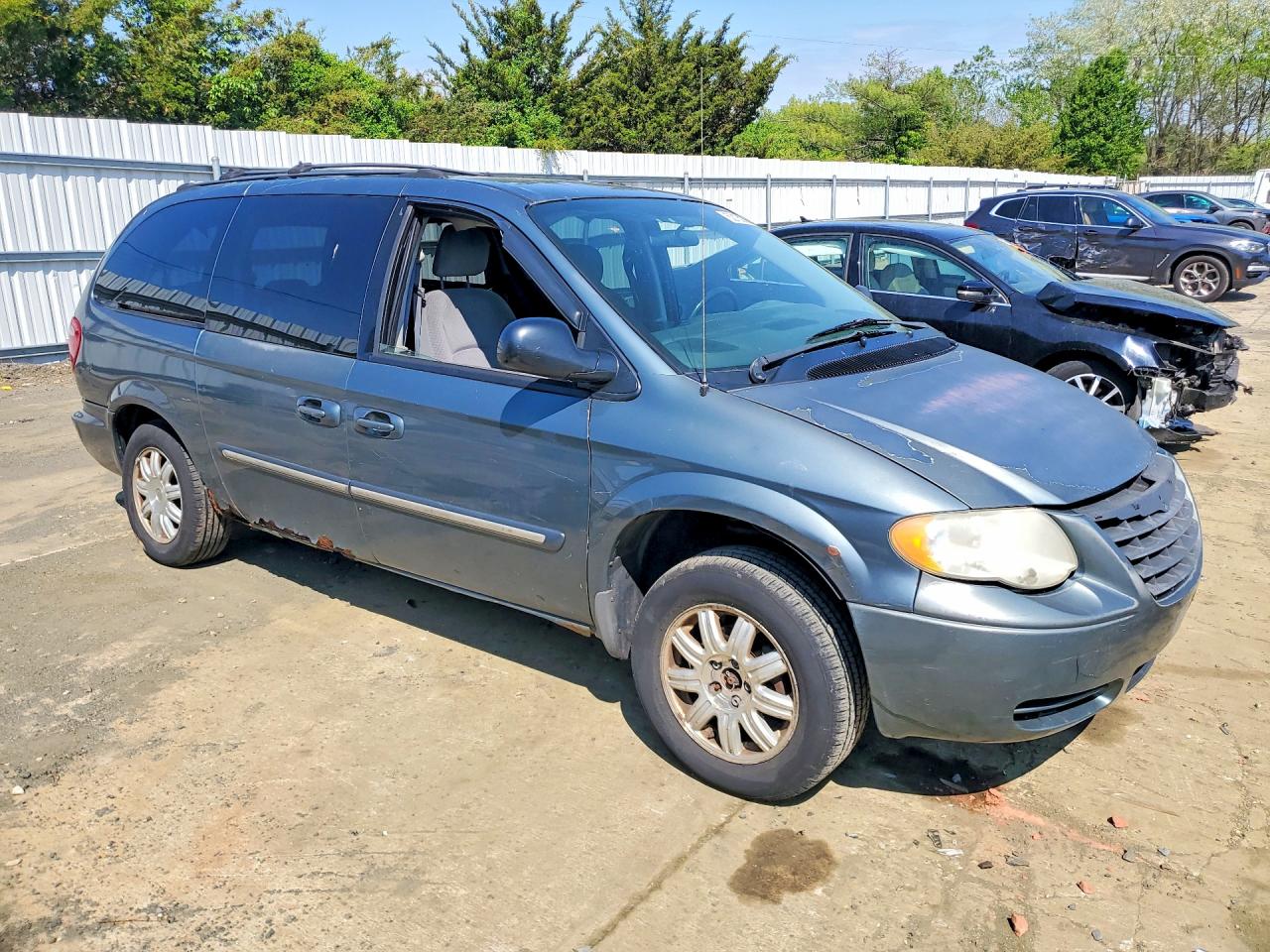 Chrysler Minivan Touring