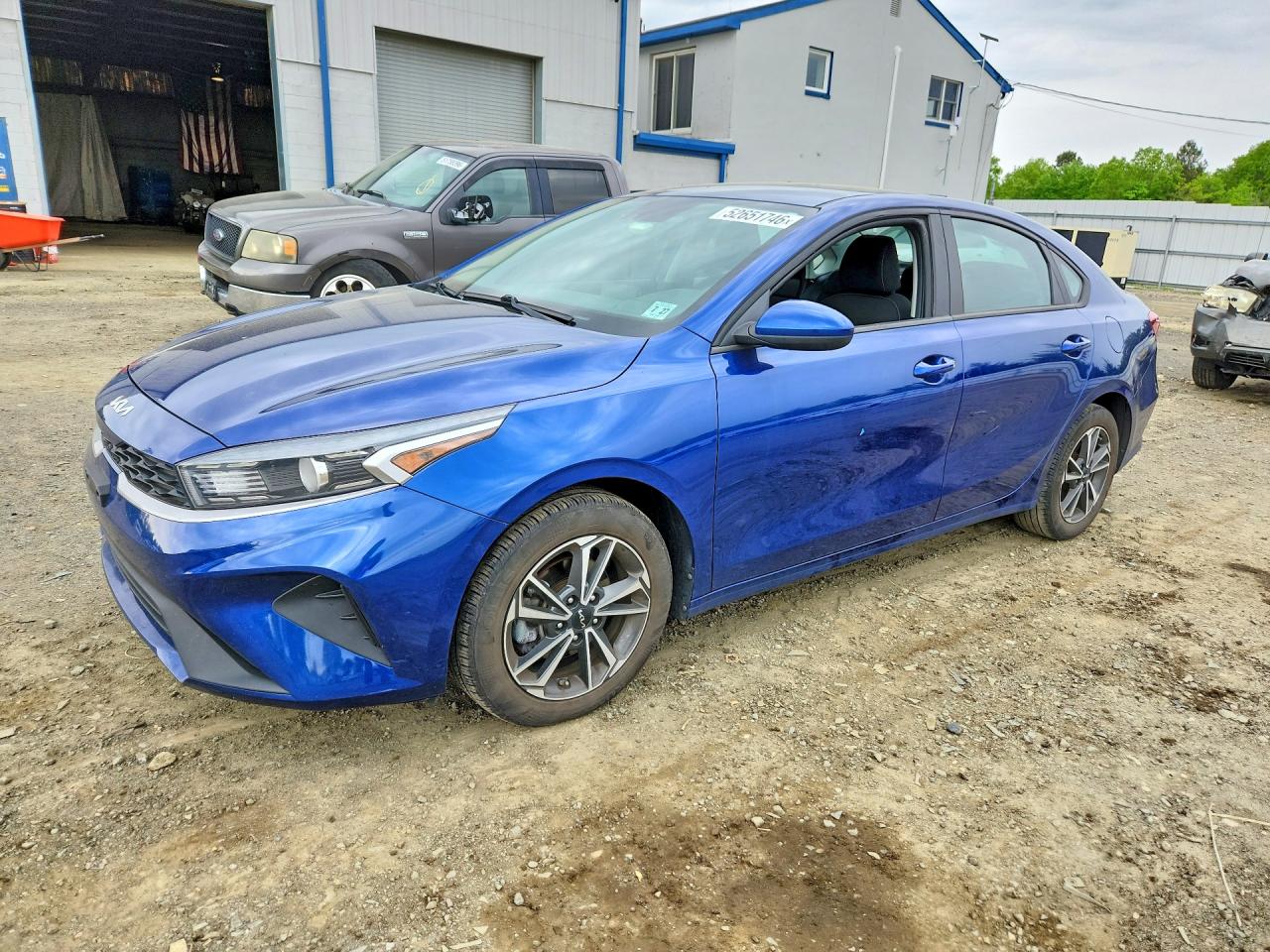 Salvage Kia Forte Image