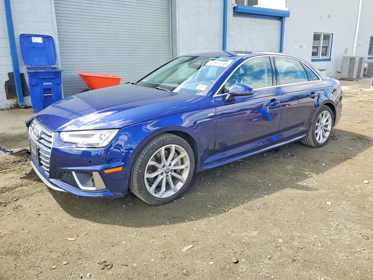 Salvage Audi A4 Image