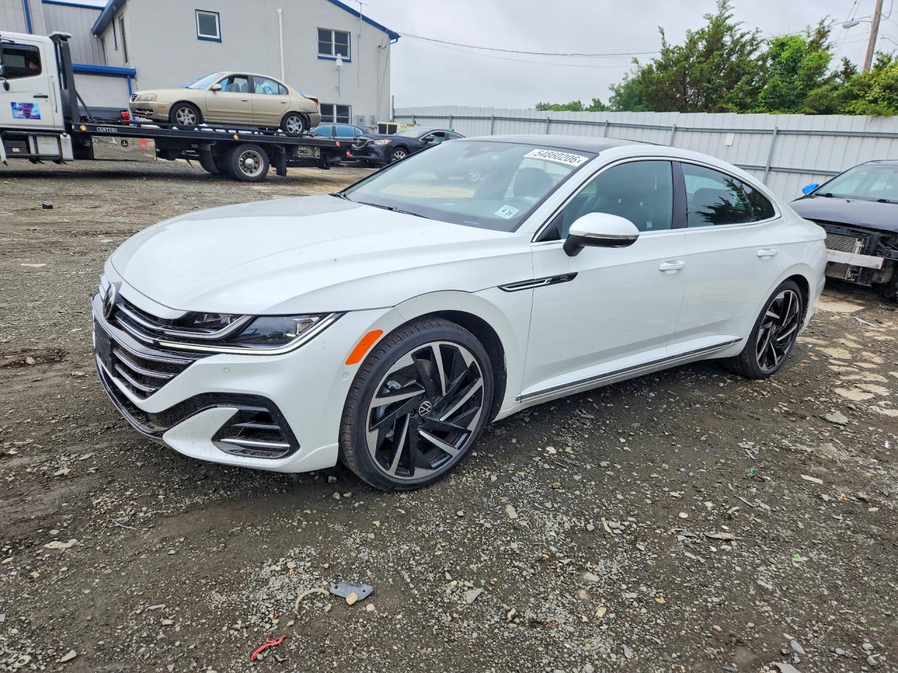 Salvage Volkswagen Arteon Image