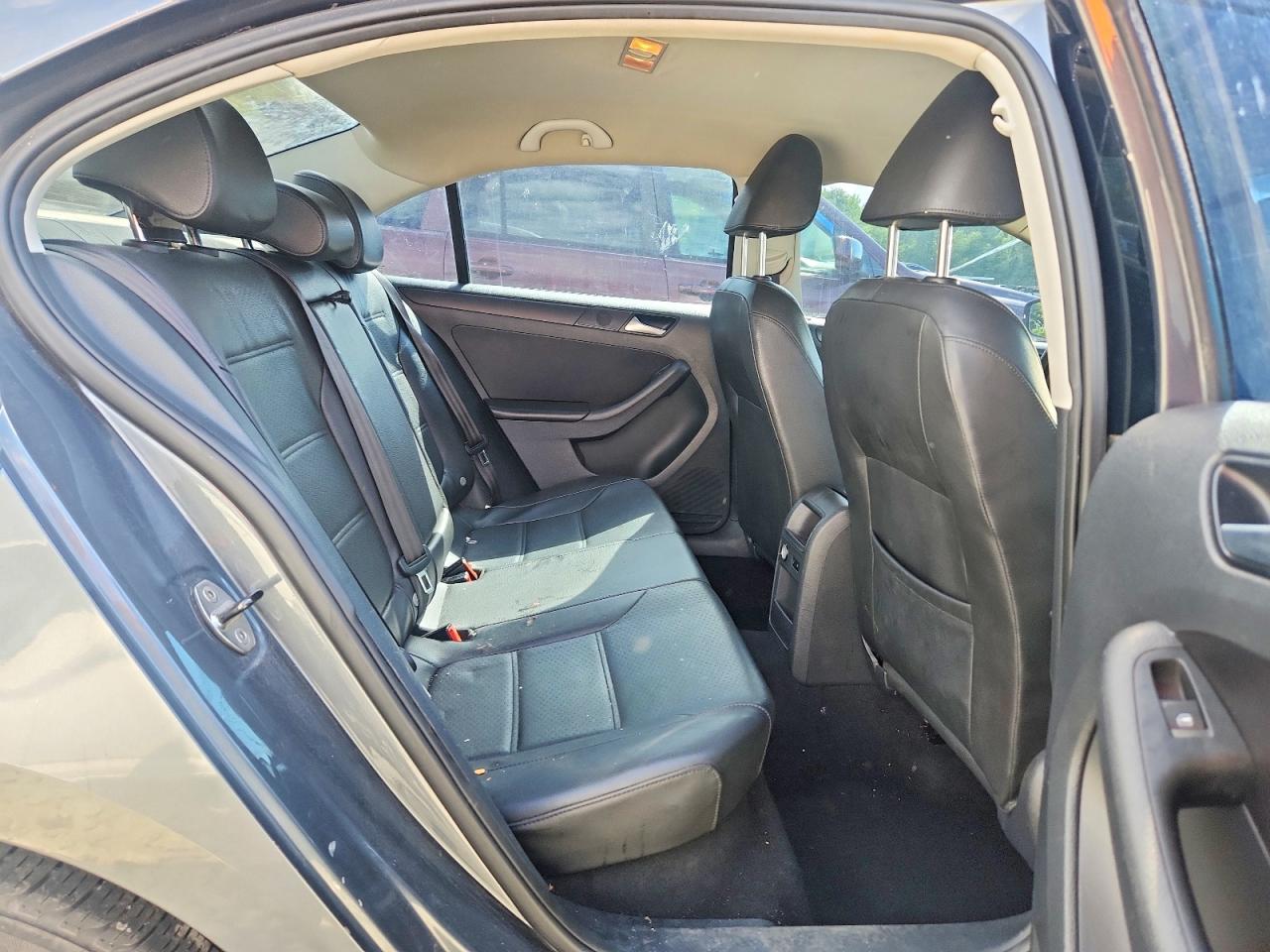 Volkswagen Jetta Se