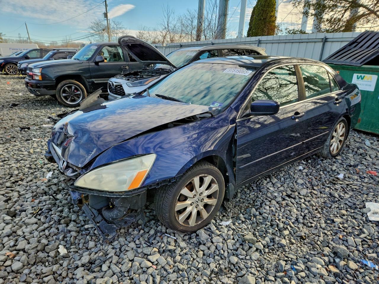 Salvage Honda Accord Image