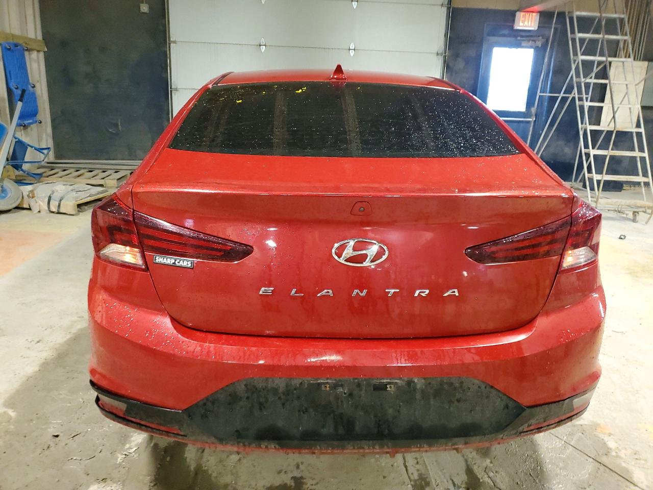 Hyundai ELANTRA Sel