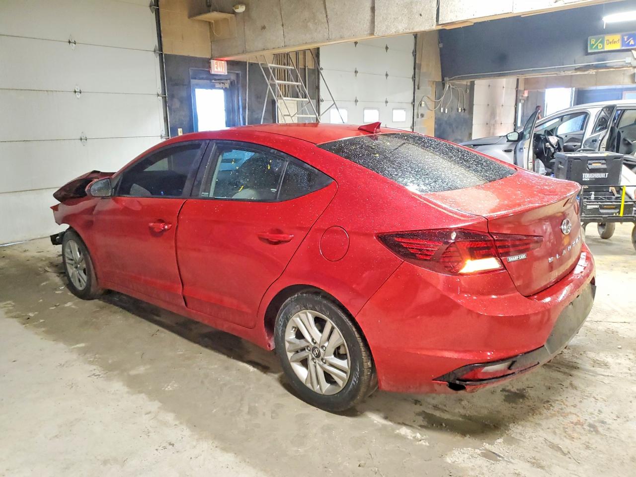 Hyundai ELANTRA Sel