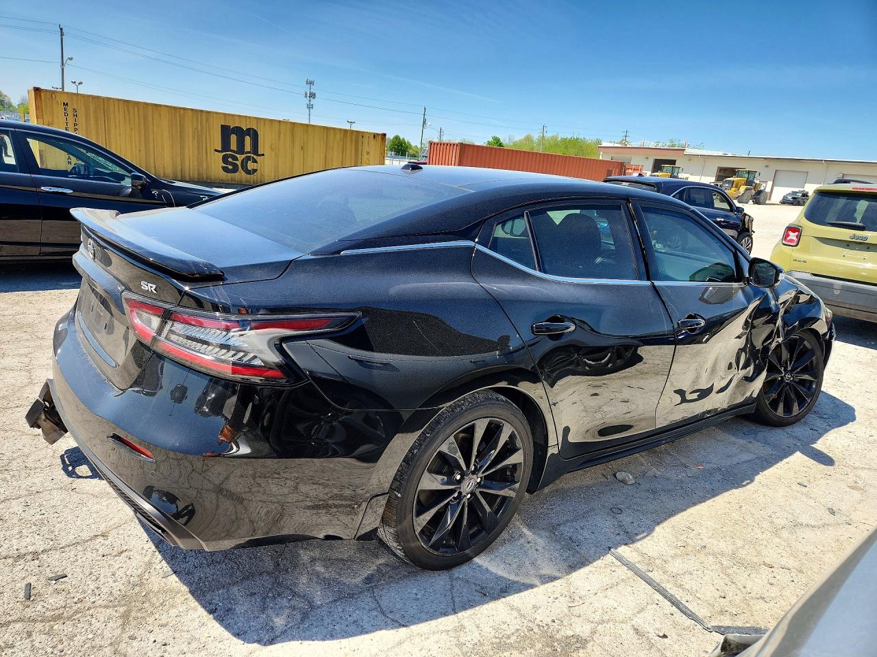 Nissan Maxima Sr