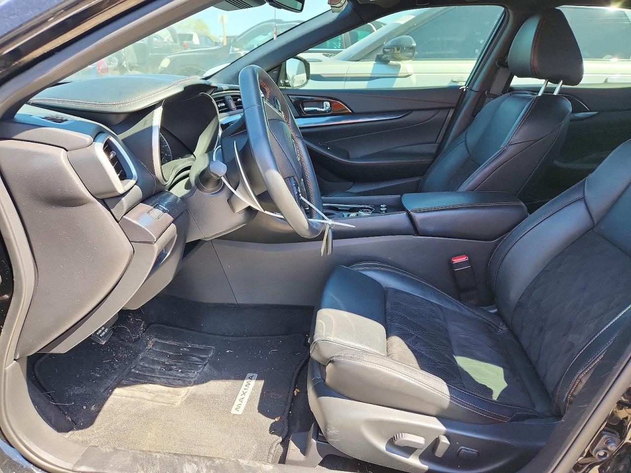 Nissan Maxima Sr