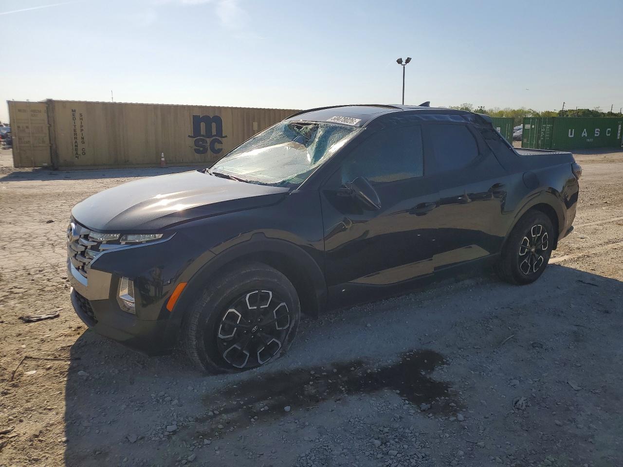 Salvage Hyundai SANTA CRUZ Image