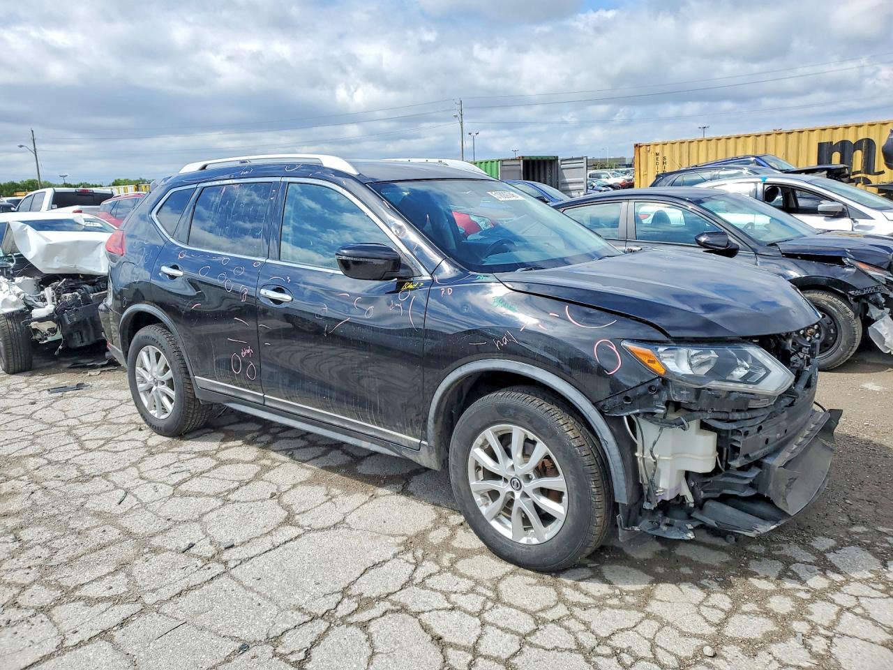 Nissan Rogue Sv