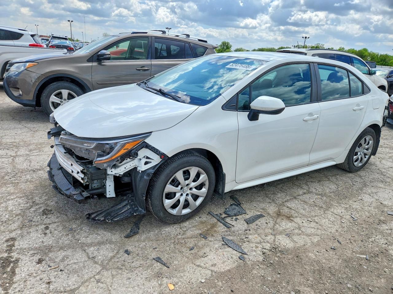 Salvage Toyota Corolla Image