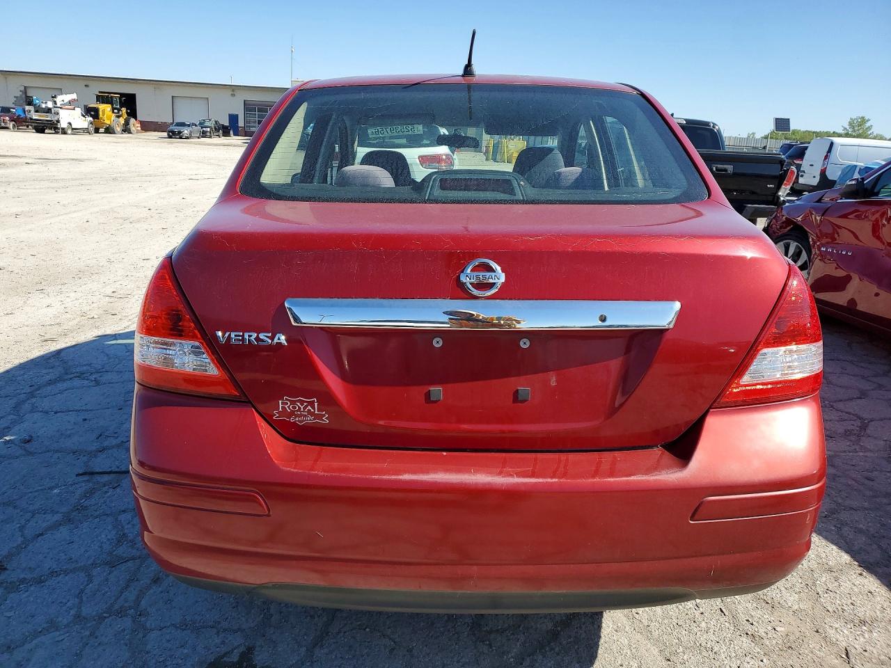 Nissan Versa 1.8 S