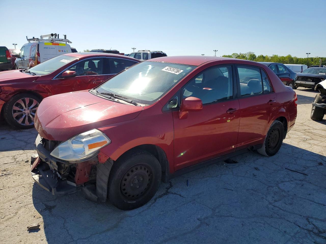 Salvage Nissan Versa Image