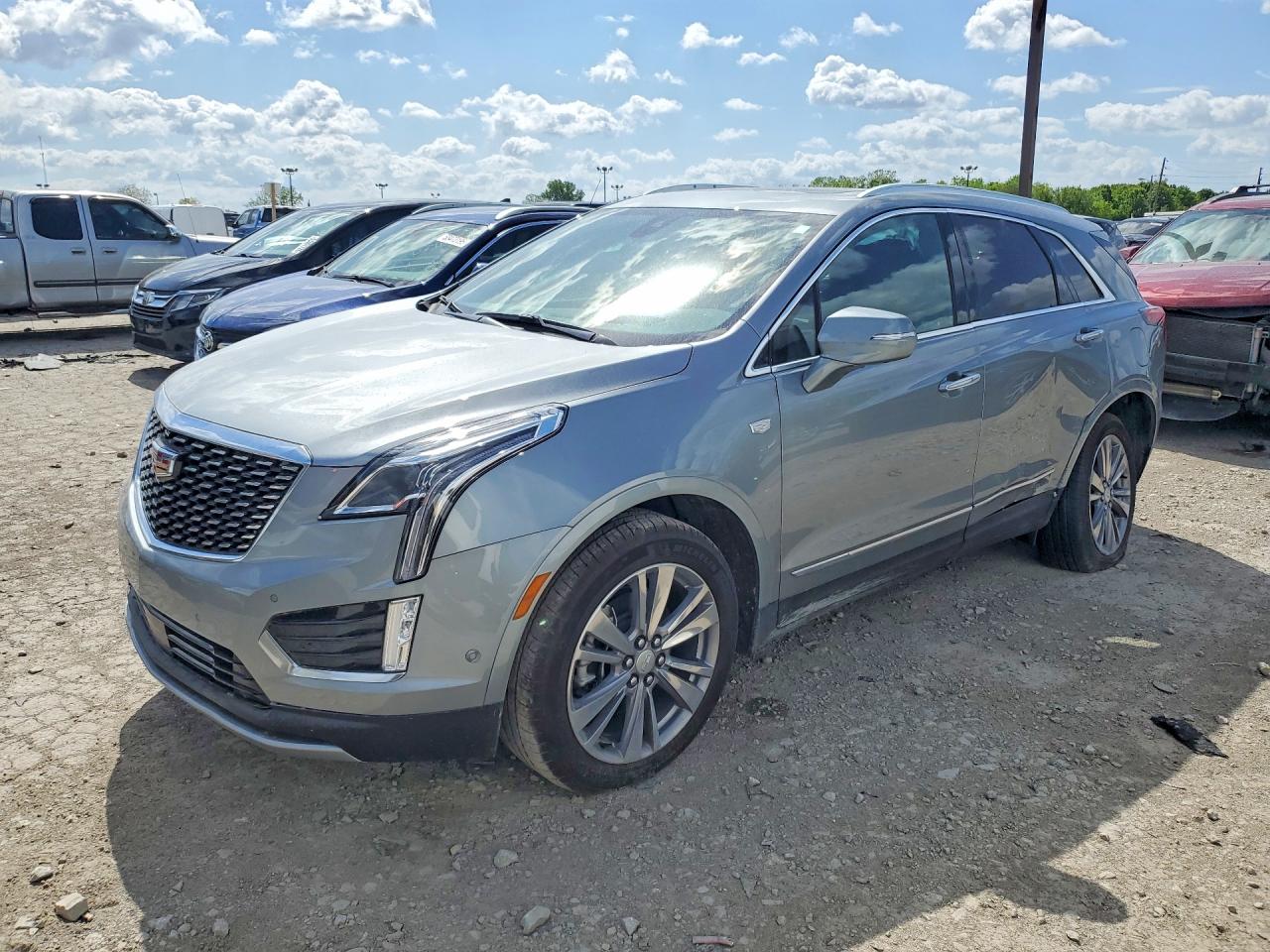 Salvage Cadillac XT5 Image