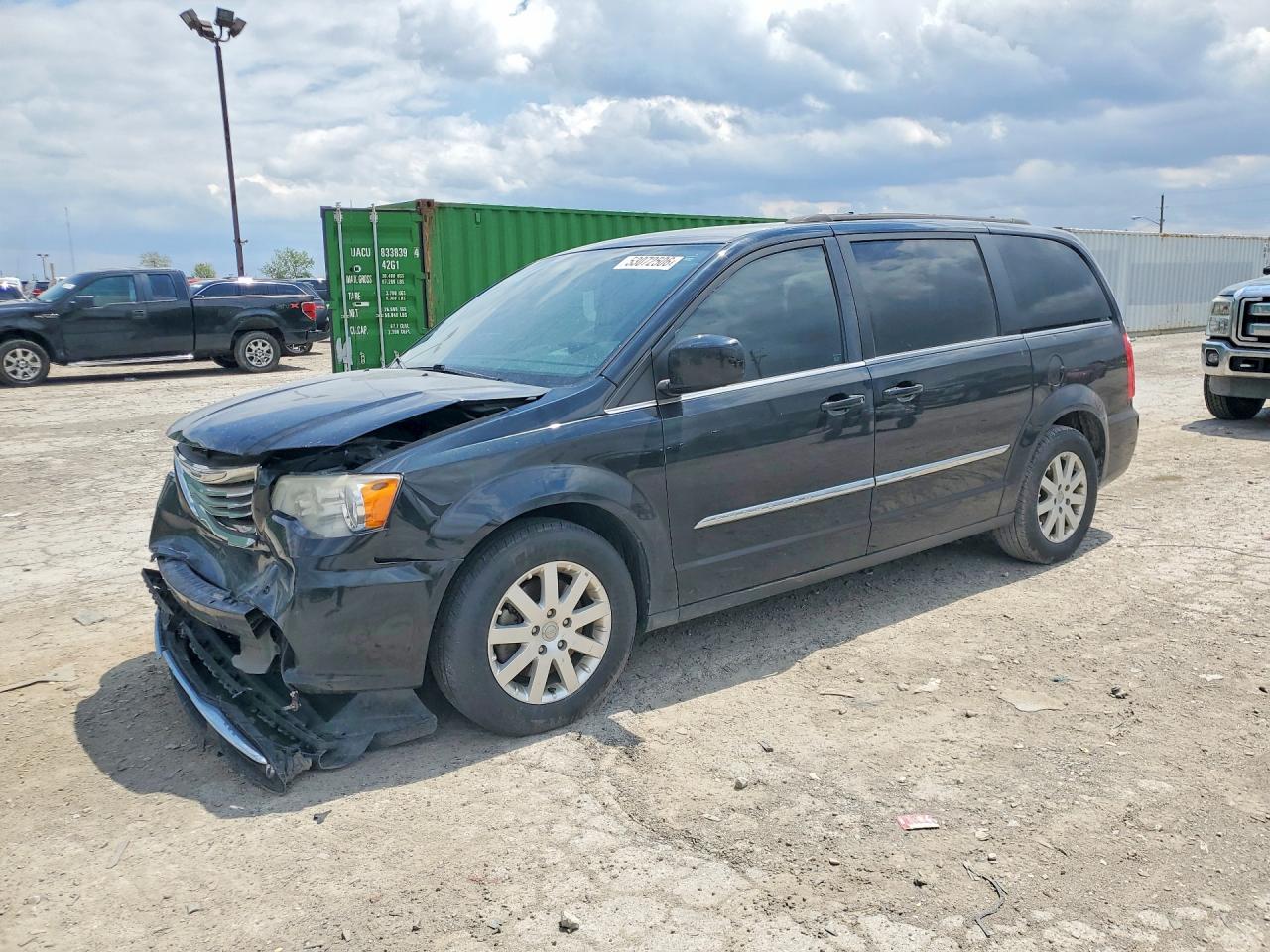 Salvage Chrysler Minivan Image