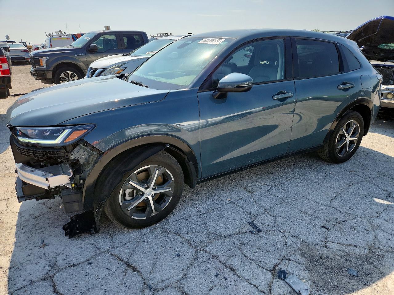 Salvage Honda HR-V Image