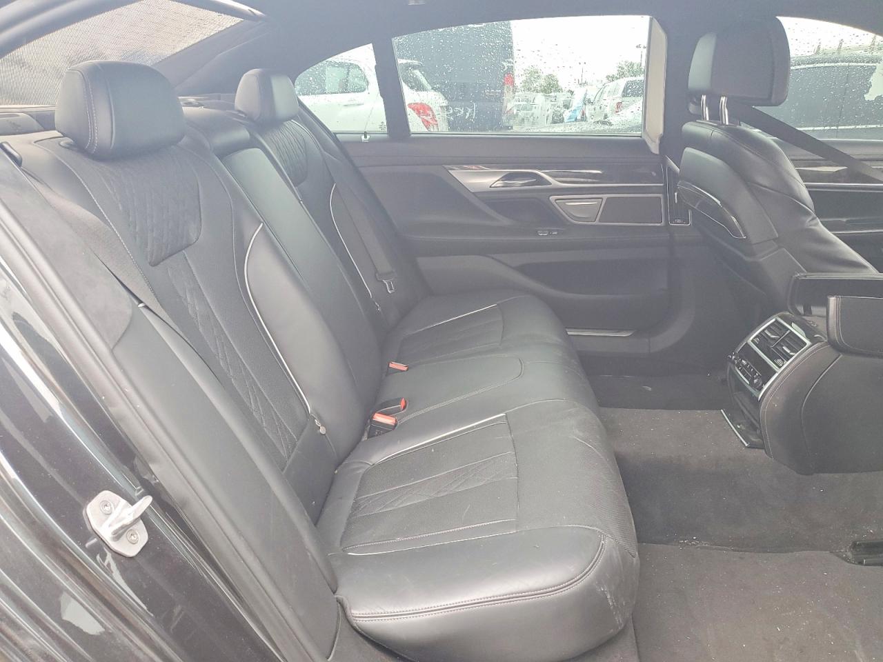BMW 7 Series Xi