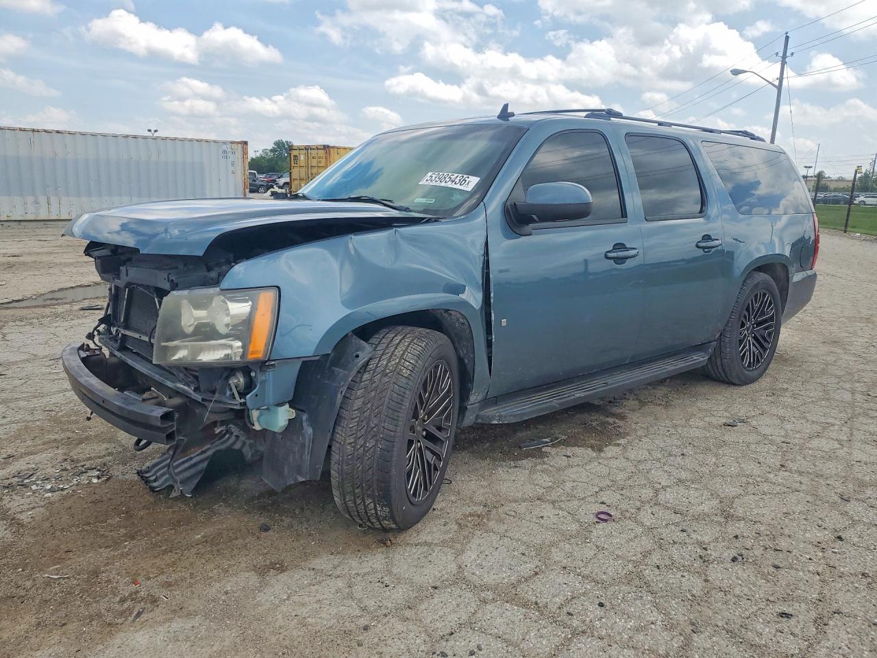 Salvage Chevrolet Suburban Image