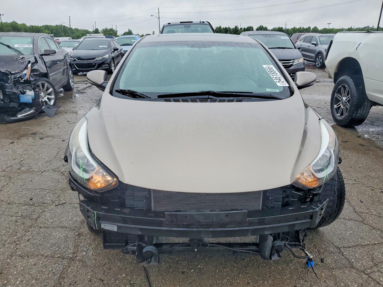 Hyundai ELANTRA Value Edition