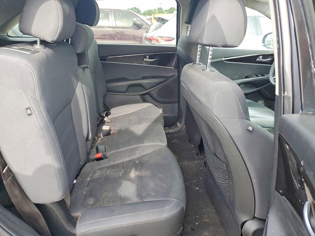 Kia Sorento S