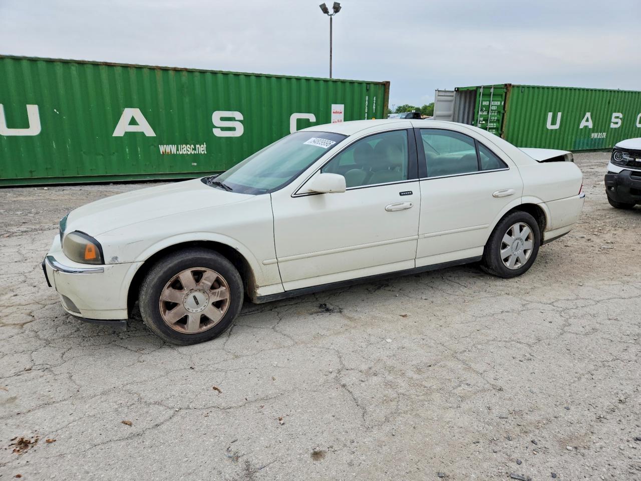 Salvage Lincoln Ls Series Image