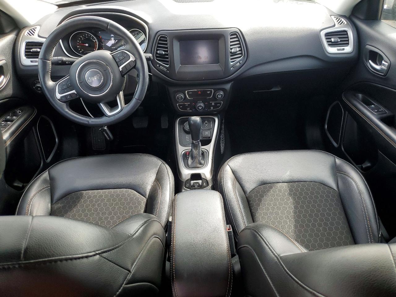 Jeep Compass Latitude