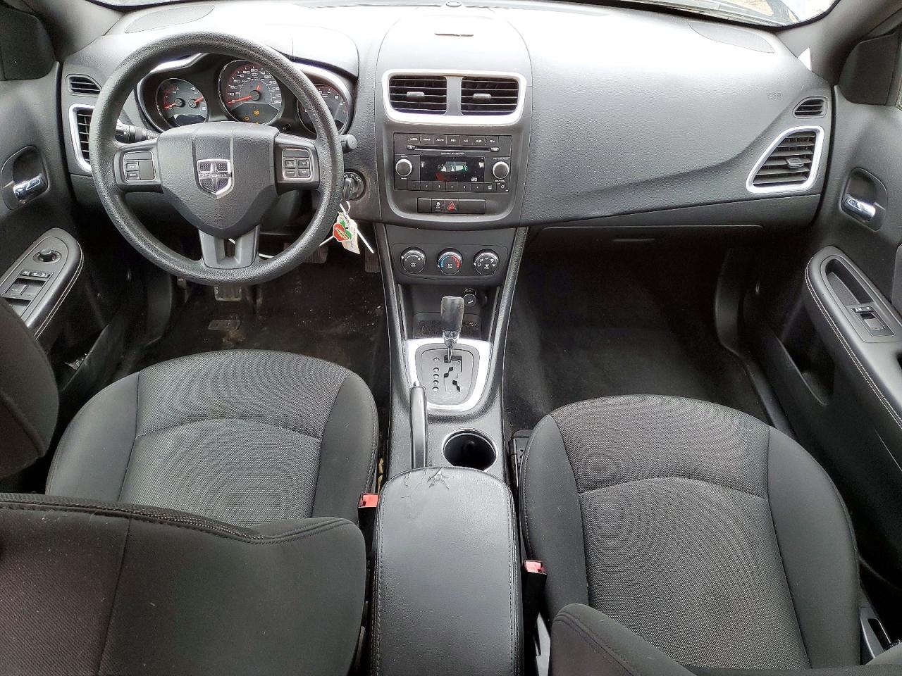 Dodge Avenger Se