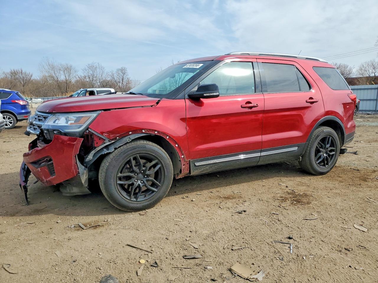 Salvage Ford Explorer Image