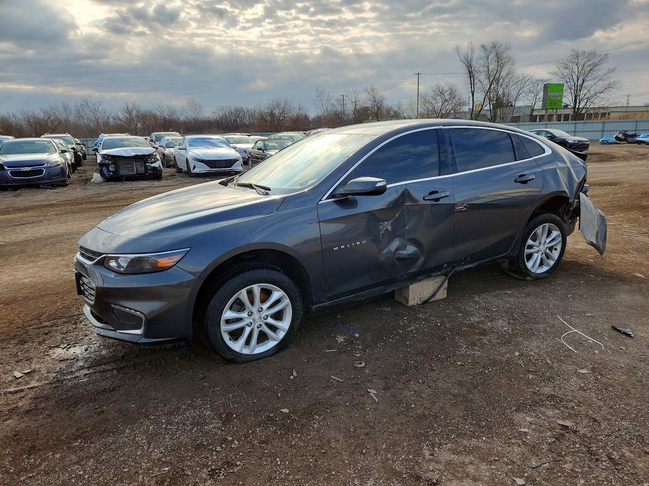 Salvage Chevrolet Malibu Image