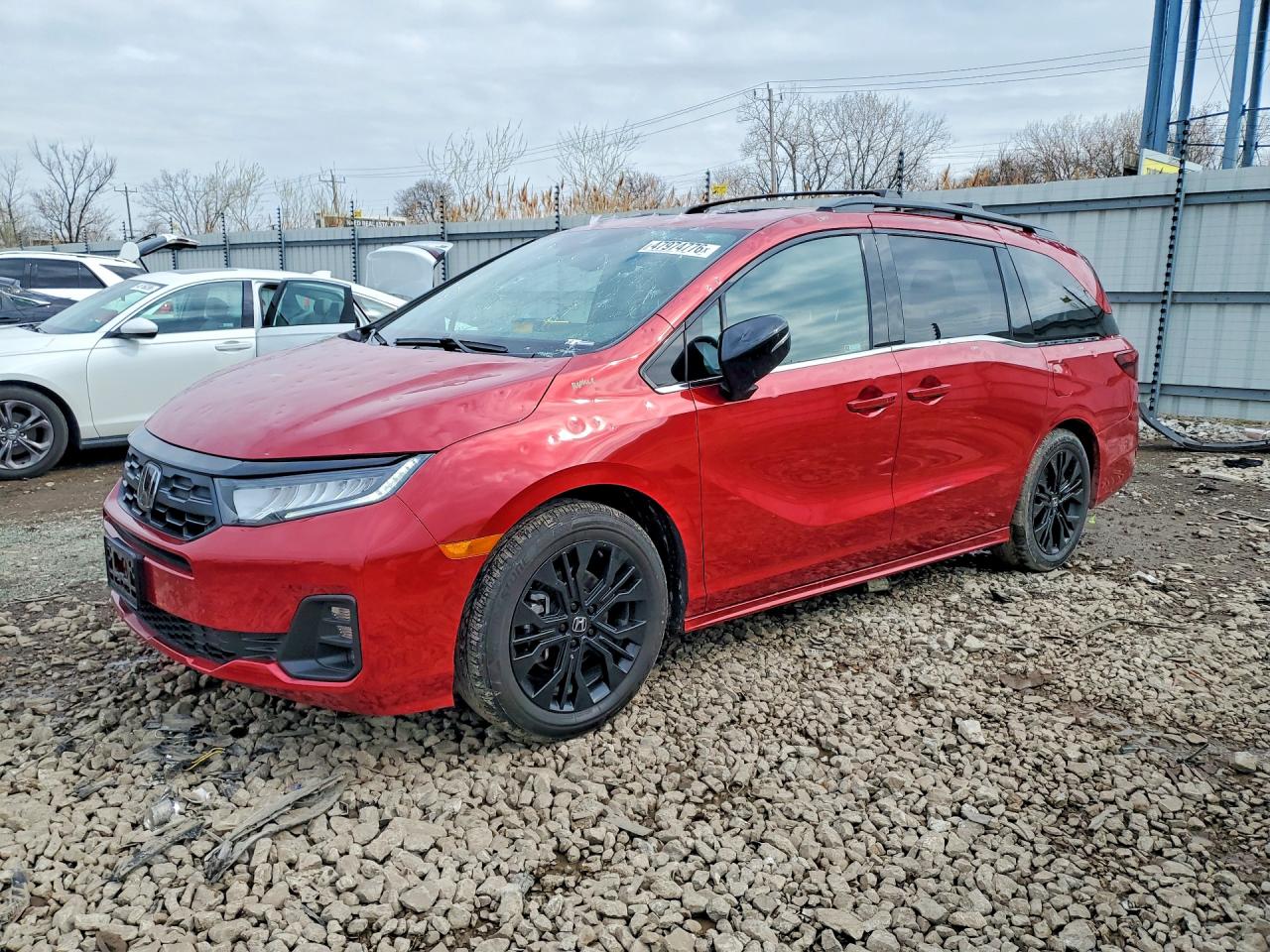 Salvage Honda Odyssey Image