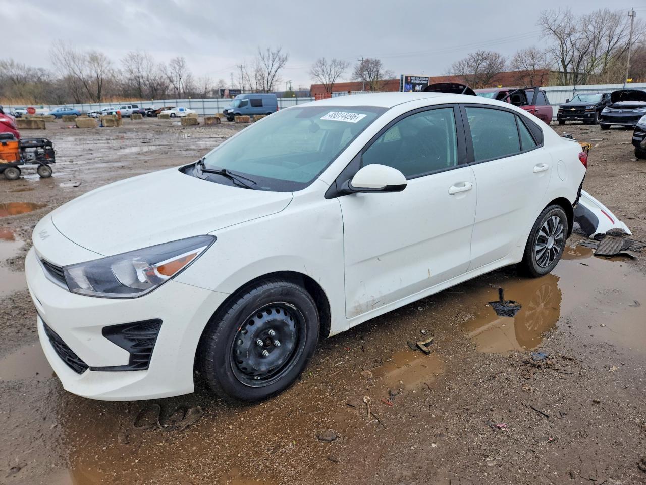 Salvage Kia Rio Image
