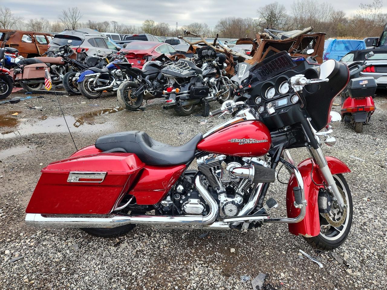 Salvage Harley-Davidson Fl Image