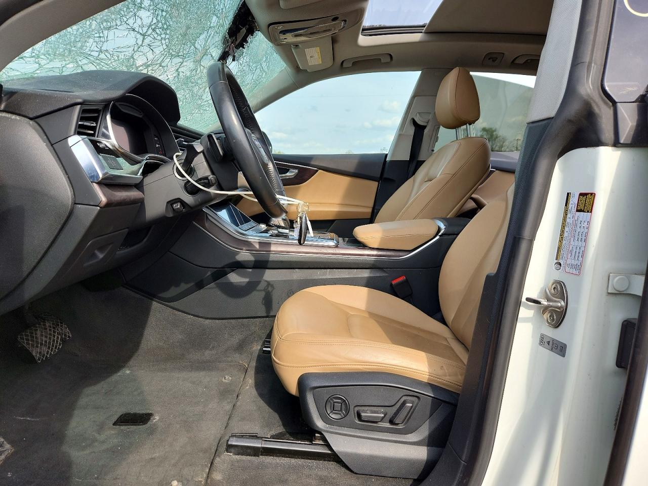 Audi Q8 Premium