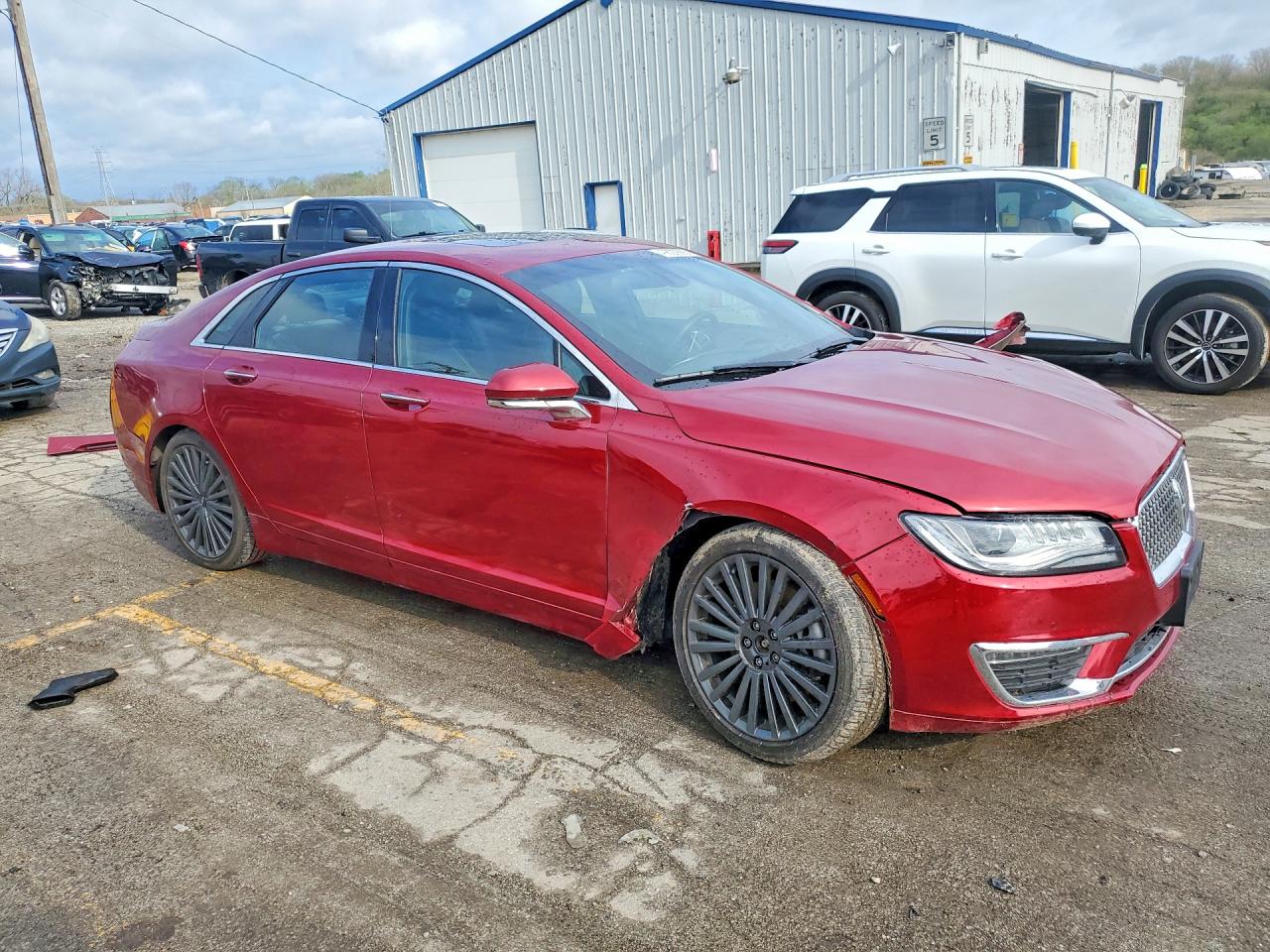 Lincoln MKZ Reserve