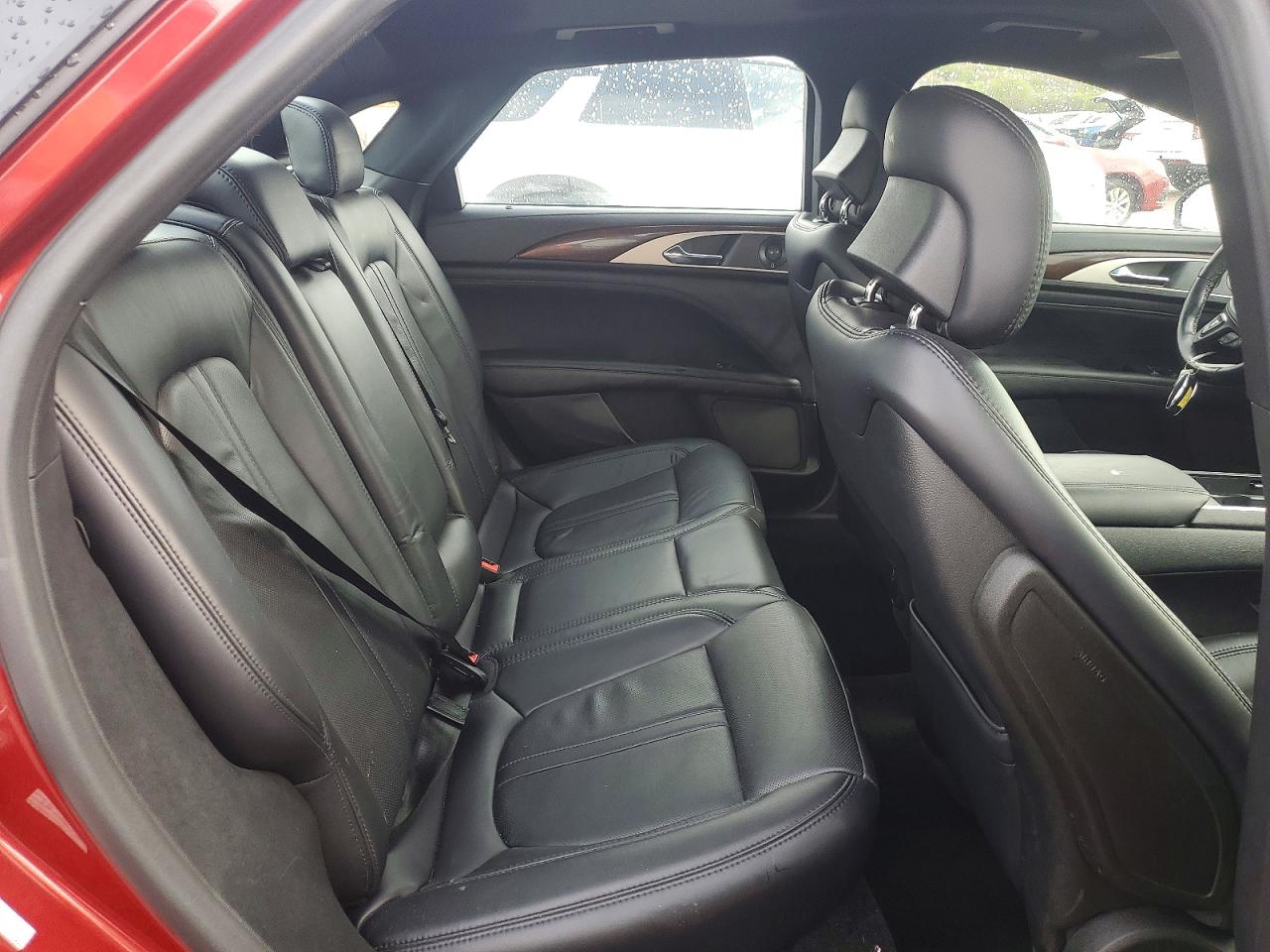 Lincoln MKZ Reserve