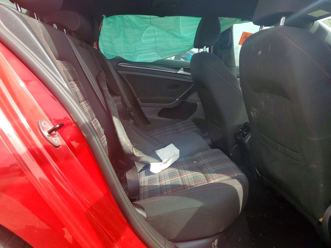 Volkswagen GTI S