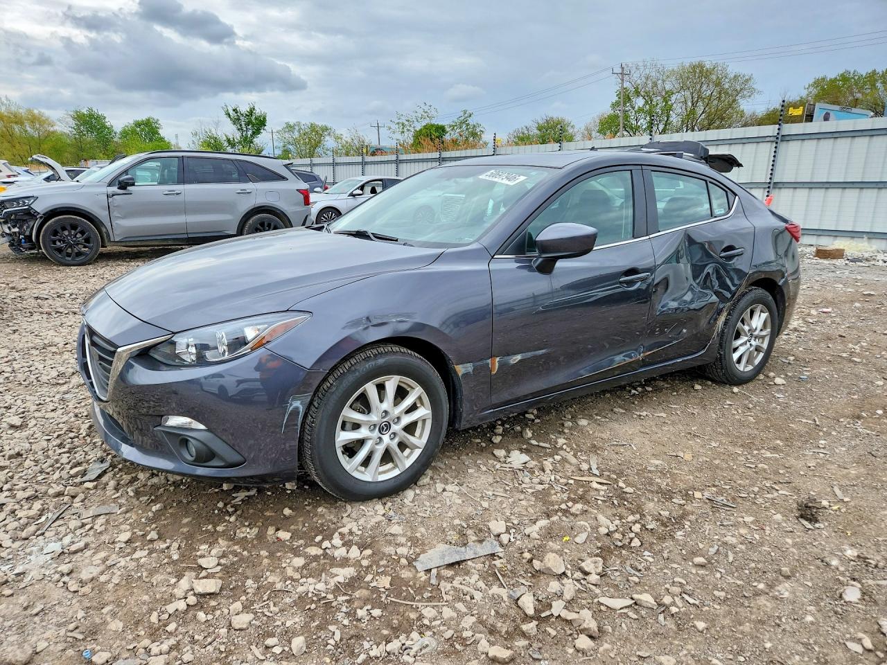 Salvage Mazda 3 Image