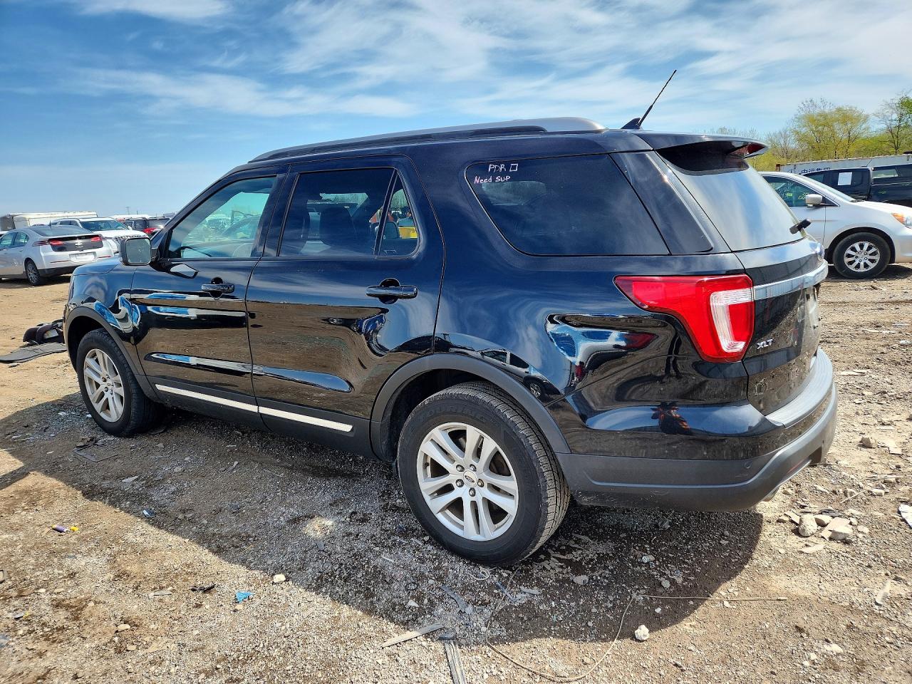 Ford Explorer Xlt