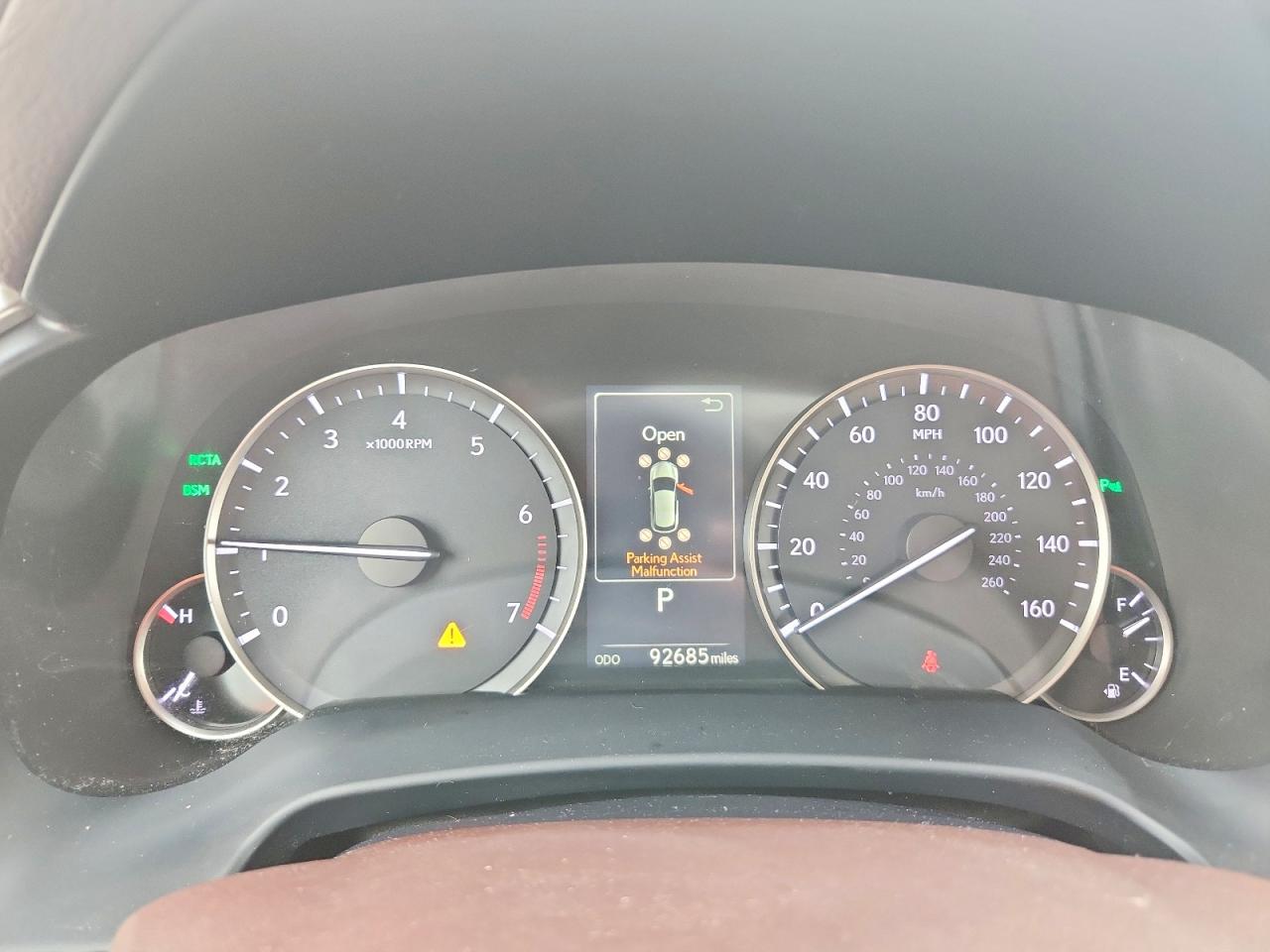 Lexus RX Base