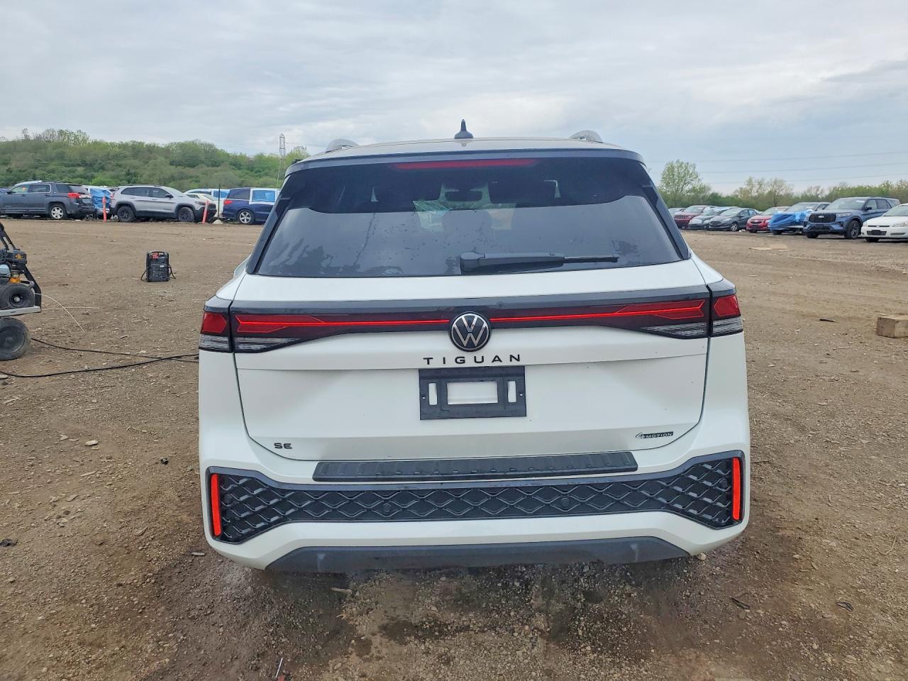 Volkswagen Tiguan Se R-line Black