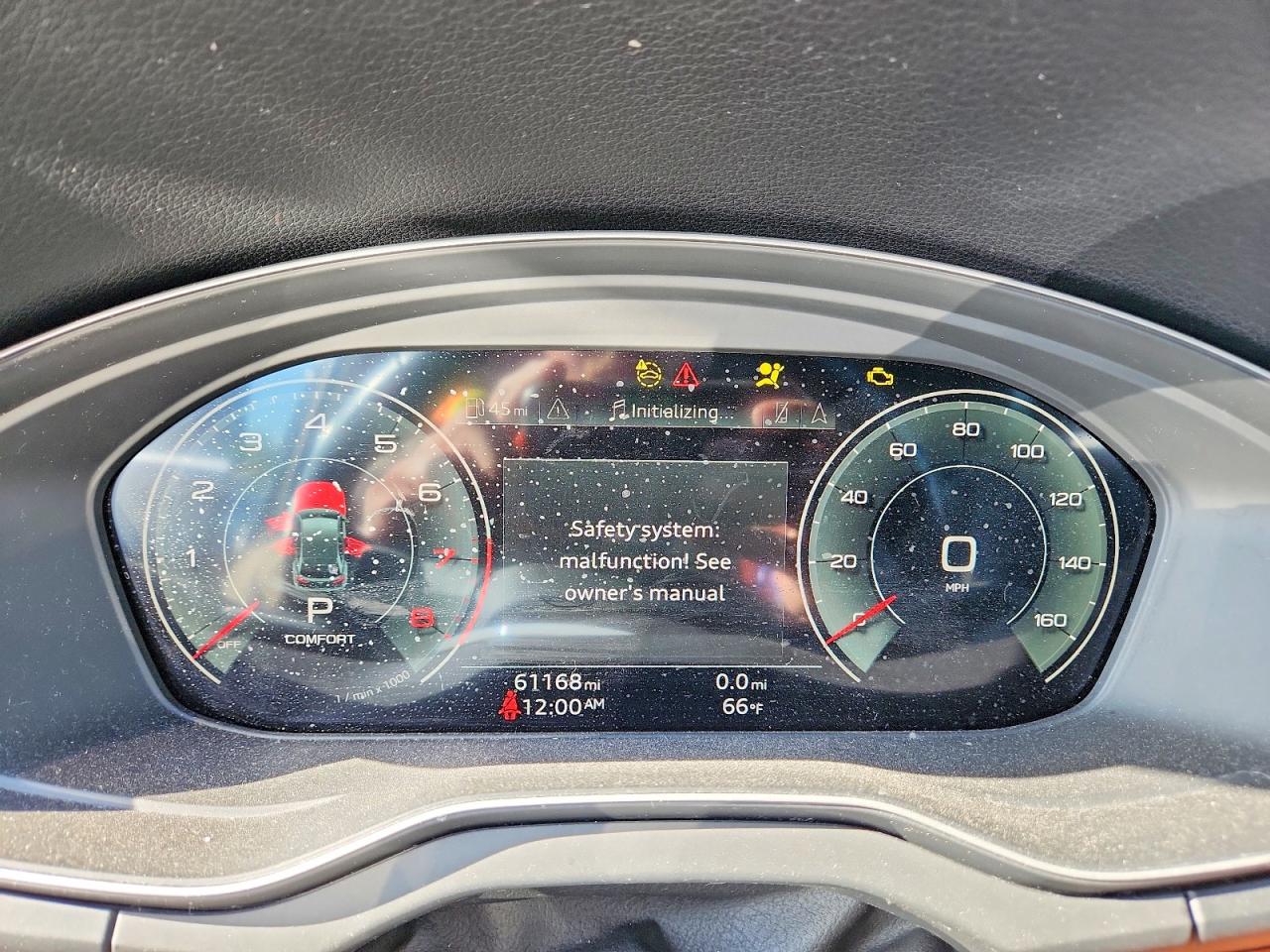 Audi Q5 Premium Plus 45