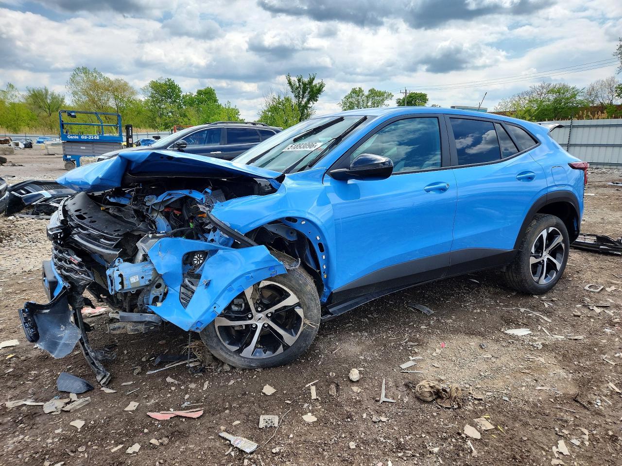 Salvage Chevrolet Trax Image