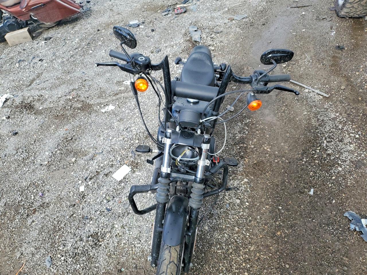 Harley-Davidson Xl Iron 883