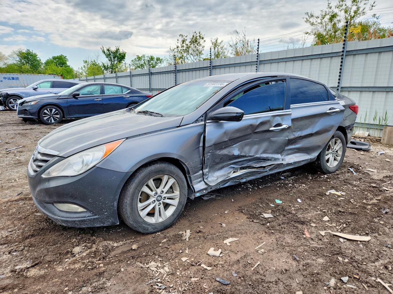Salvage Hyundai SONATA Image