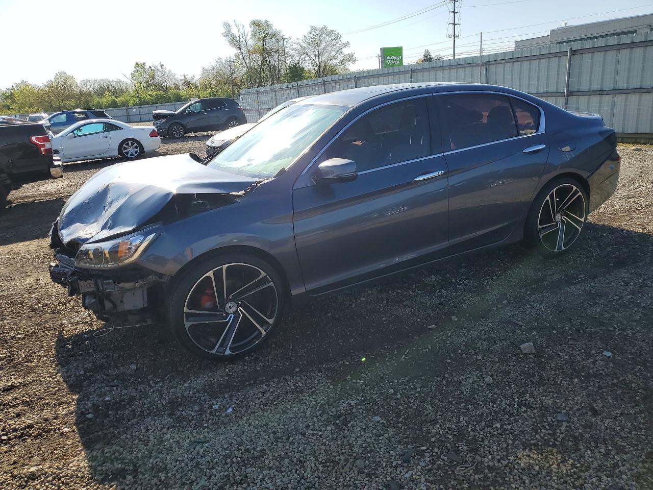 Salvage Honda Accord Image