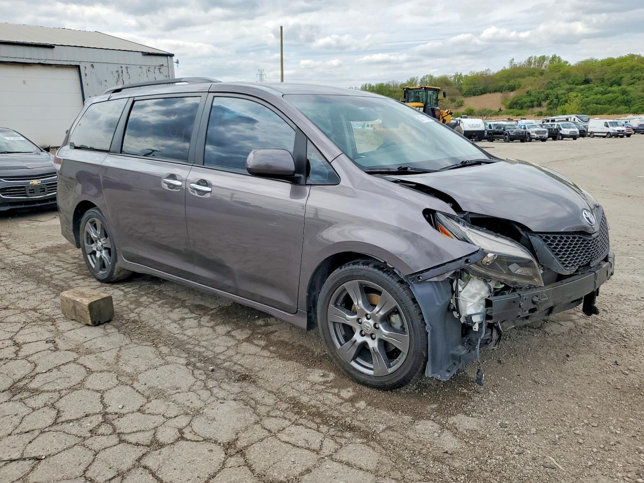 Toyota Sienna Se
