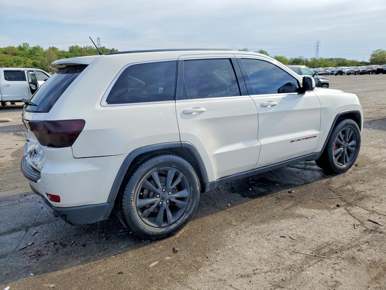 Jeep Grand Cherokee Laredo