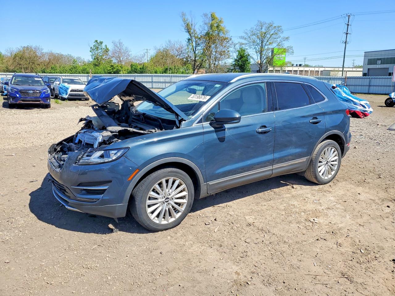 Salvage Lincoln MKZ Image
